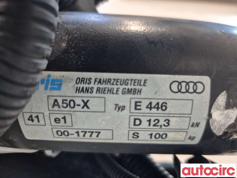 Hengerfeste til Audi Q5 2012-2017 (Type I, Fase 2)  (AUDI|8R0800495D||8R0800495E)