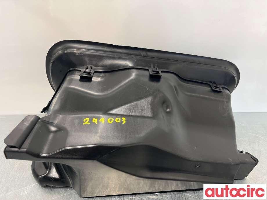 Diverse deler til Volvo V60 / V60 CC 2018-->> (Type II)  (VOLVO|32219198)
