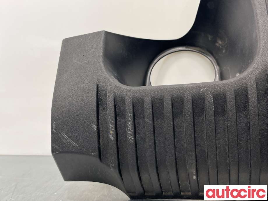 Motordeksel over motor til Toyota Yaris 2014-2020 (Type III, Fase 2)  (TOYOTA|1121221090|1121221080)