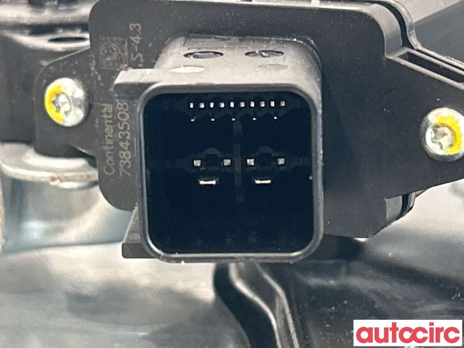Ruteheis høyre foran til Opel Mokka 2012-2016 (Type I, Fase 1)  (OPEL|42693258|42625648|42363793)