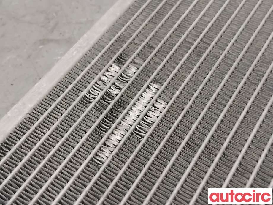 Radiator (automat gir) til Toyota Corolla 2019-->>  (TOYOTA|1640024390|422137-0850|)