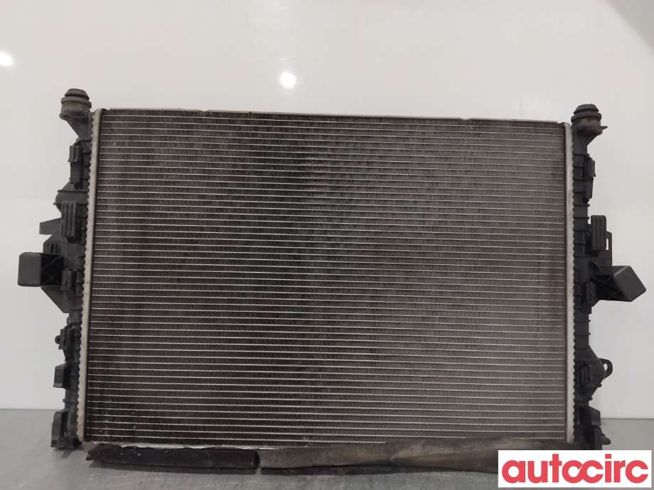 Radiator (manuell gir) til Ford Mondeo 2011-2014 (Type IV, Fase 2)  (FORD|1778037|6G91-8C342-CE|1897409)