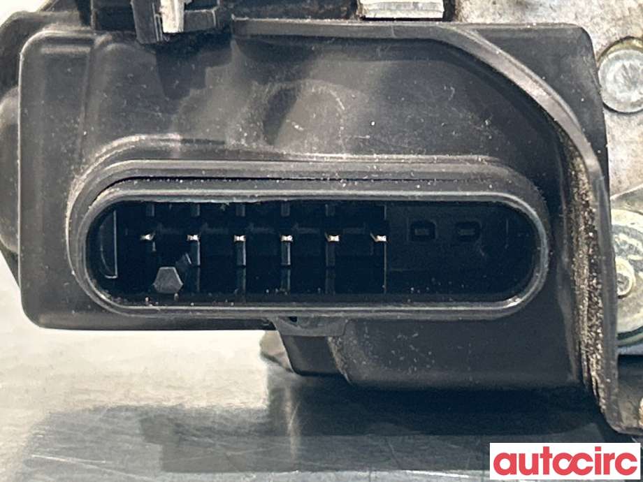 Låsekasse venstre foran til Volvo V60 / V60 CC 2018-->> (Type II)  (VOLVO|31440997|31349894)