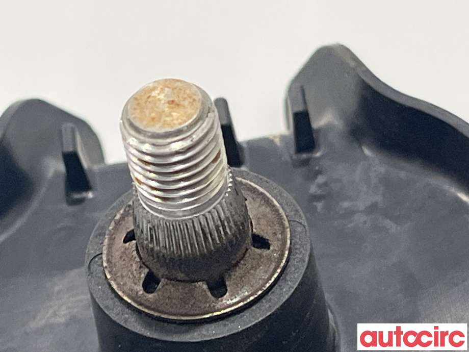 Viskermotor frontrute til Mazda CX-30 2020-->>  (MAZDA|DFR5-67-37XB)