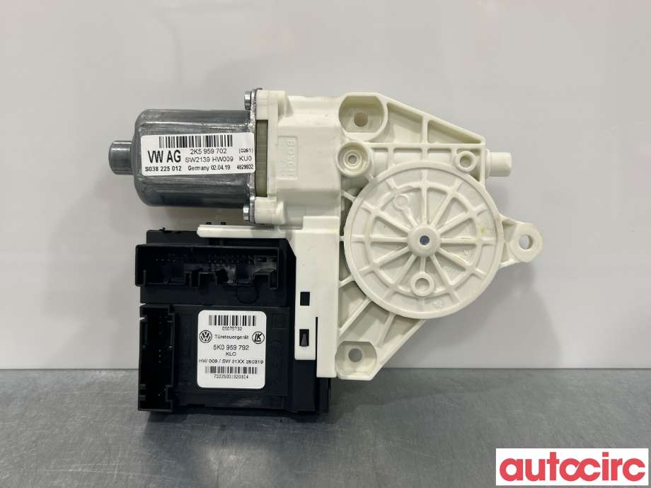 Ruteheis høyre foran til VW Caddy 2015-2020 (Type III, Fase 3)  (VOLKSWAGEN|2K5959702A|2K5959702)