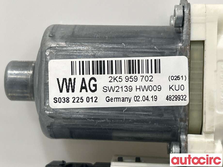 Ruteheis høyre foran til VW Caddy 2015-2020 (Type III, Fase 3)  (VOLKSWAGEN|2K5959702A|2K5959702)