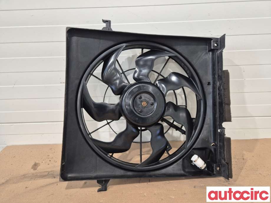 Kjølevifte til Hyundai i30 2007-2012 (Type I) (HYUNDAI|253801H600|)