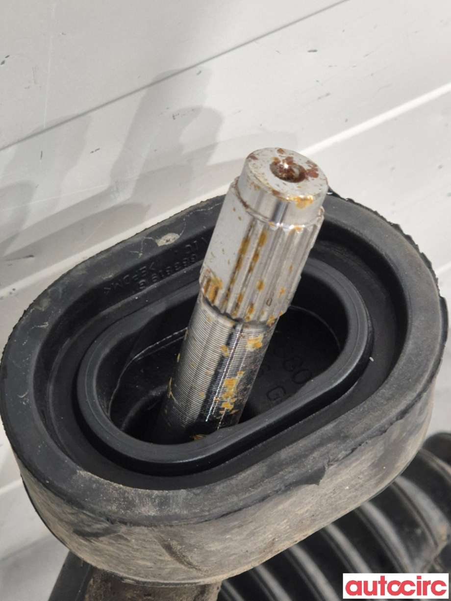 Tannstang til VW E-Up 2013-2019  (VOLKSWAGEN|1S1423058|)