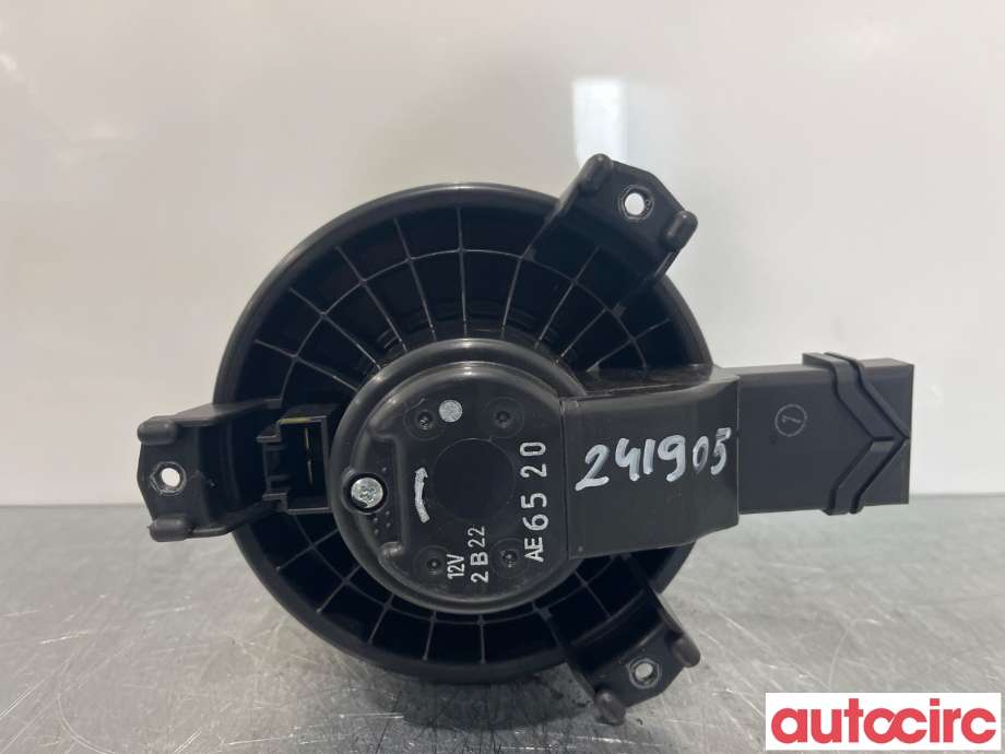 Varmeapparat motor til Honda CR-V 2018-->> (Type V)  (HONDA|79310-TLA-A51)