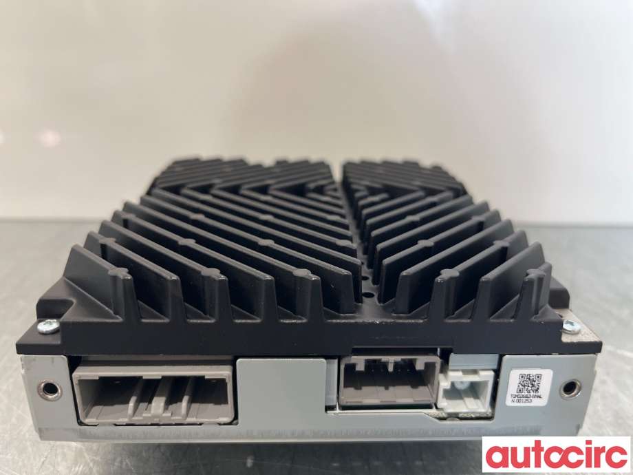Bilstereo forsterker til Honda CR-V 2018-->> (Type V)  (HONDA|39186-TLA-G11)