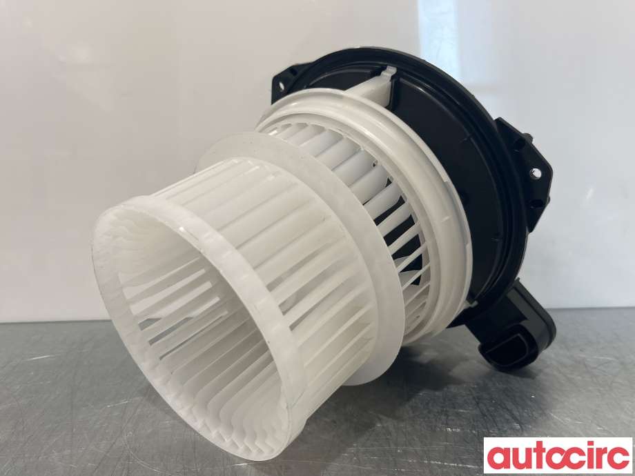 Varmeapparat motor til Toyota Corolla, 2019-->>  (TOYOTA|8710378040)