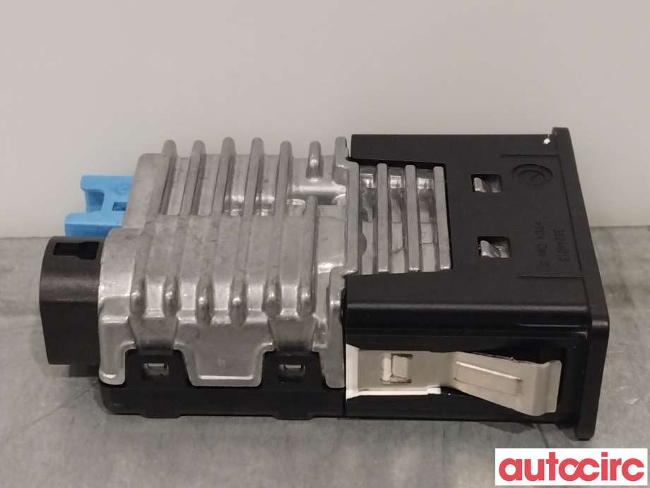 Diverse deler til BMW X1 2022-->> (U11) (U11) (BMW|84105A57B32|5A3C3B7)