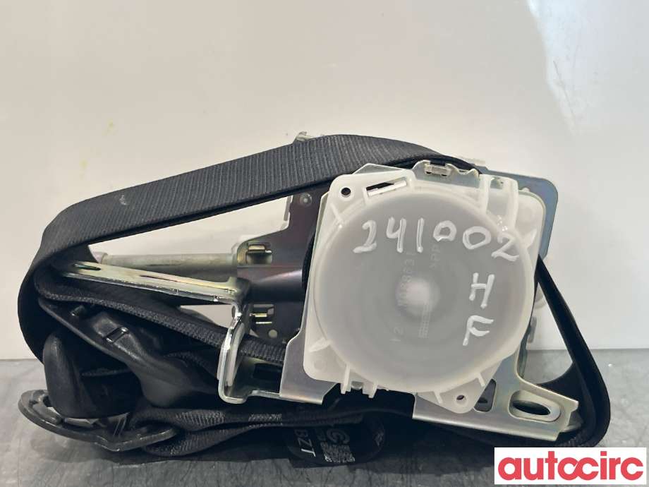 Sikkerhetsbelte foran høyre til Toyota Corolla, 2019-->>  (TOYOTA|7321047282C7)