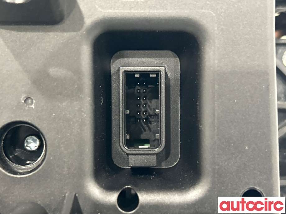 Girstang/girvelger automat til BMW X1 2022-->> (U11) (U11) (BMW|61315A8CC86|SZ5A797B5)