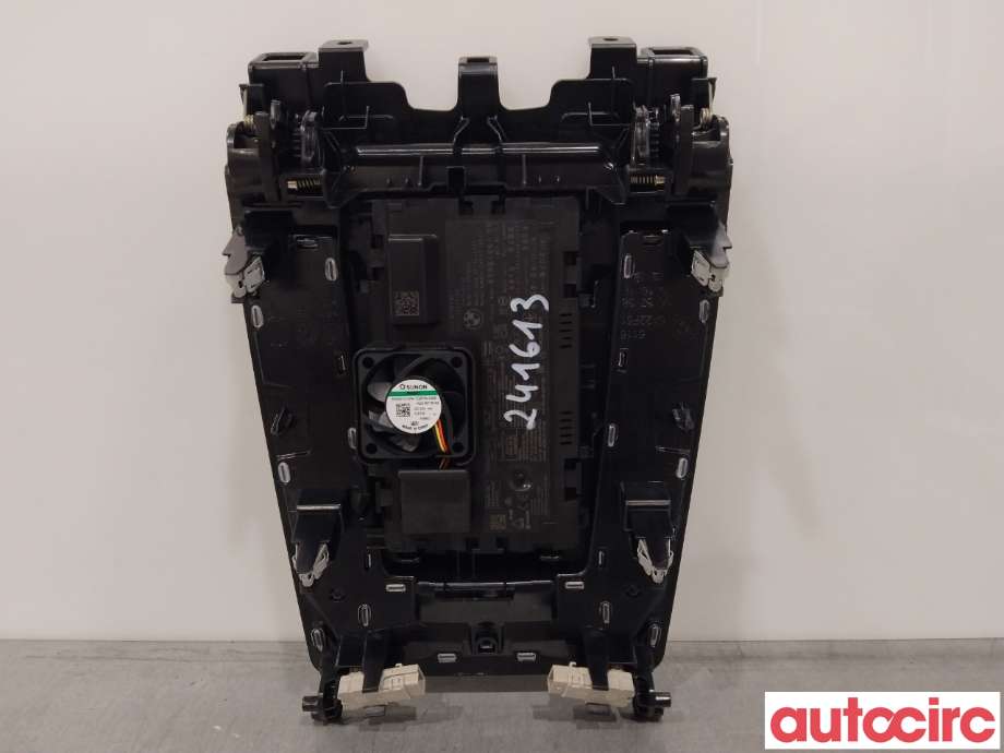 Diverse deler til BMW X1 2022-->> (U11) (U11) (BMW|84105A85F48|51165A22F51|5A73DC5)
