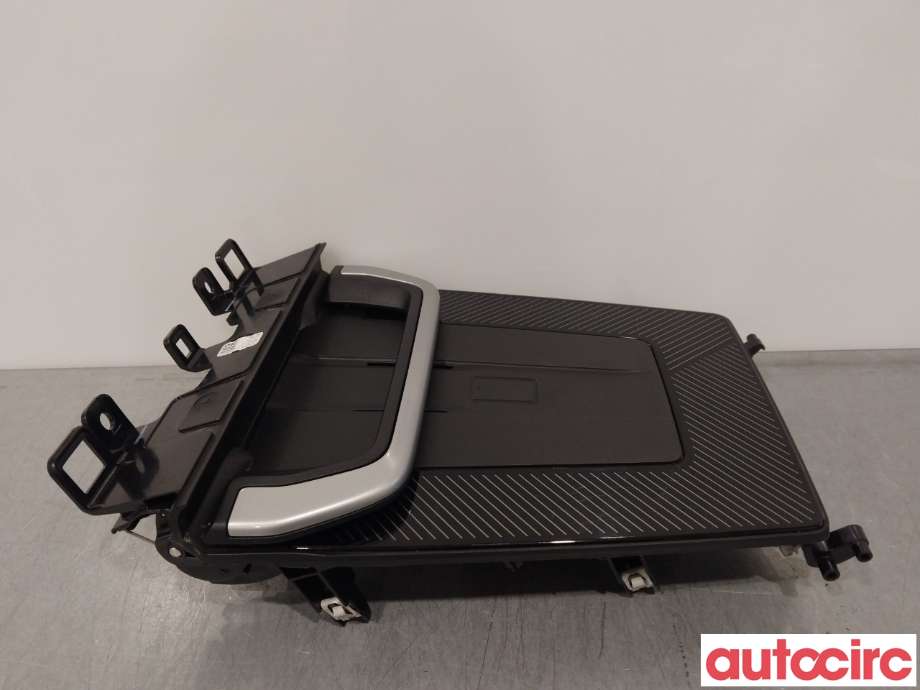 Diverse deler til BMW X1 2022-->> (U11) (U11) (BMW|84105A85F48|51165A22F51|5A73DC5)