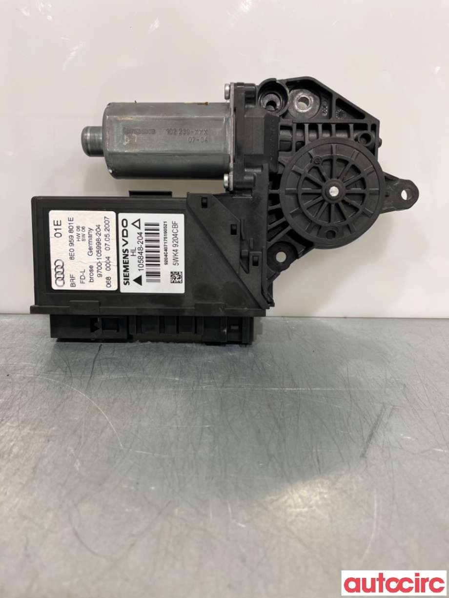 Ruteheis venstre bak til Audi A4 2004-2008 (Type III) (B7) (B7) (AUDI|8E0959801E|)