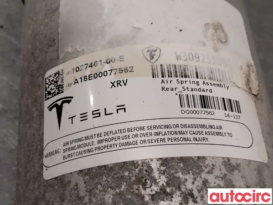Fjær foran nivå luftpute/belg til Tesla Model X 2016-->>  (TESLA|1027461-00-E|)