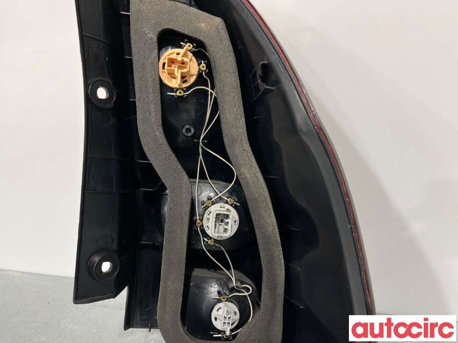 Baklykt venstre til Toyota Land Cruiser 120 2002-2009  (TOYOTA|8156160620|)