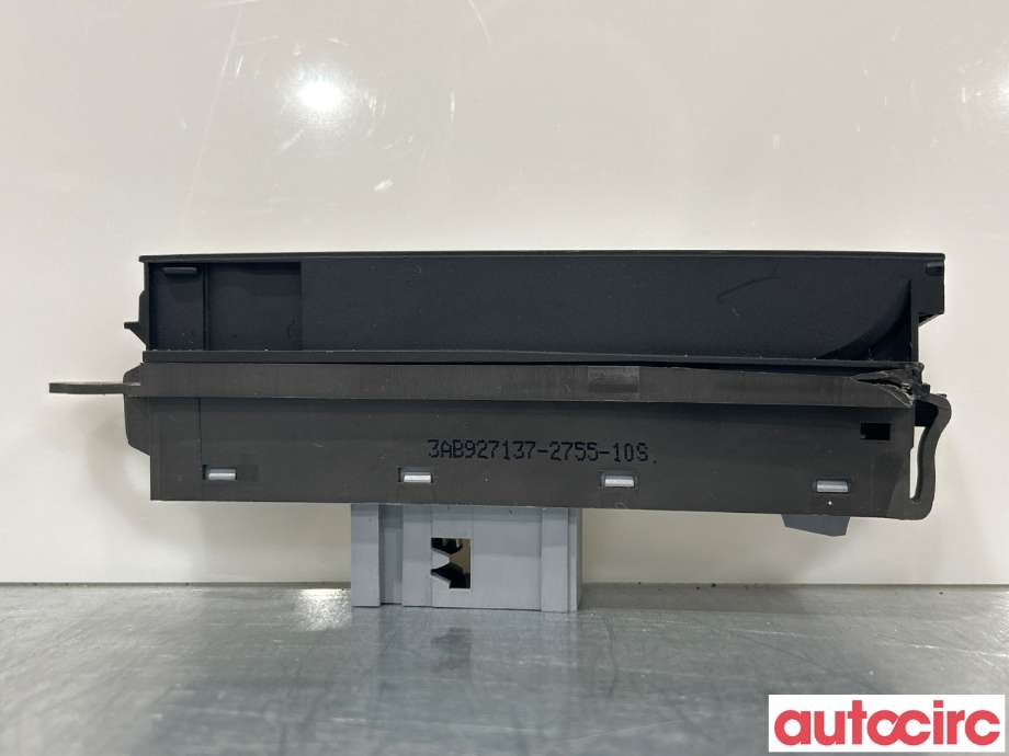 Bryter elektrisk håndbrekk/parkbrems til VW Passat 2011-2015 (B7) (B7) (VOLKSWAGEN|3AB927137)
