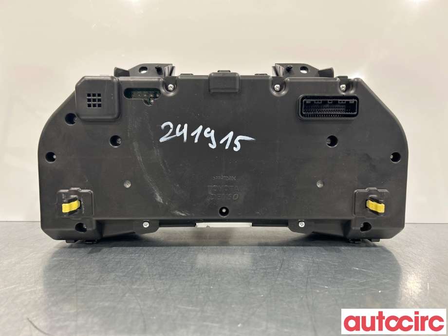 Instrumentpanel til Toyota Avensis 2009-2015 (Type III, Fase 1)  (TOYOTA|8380005L70)