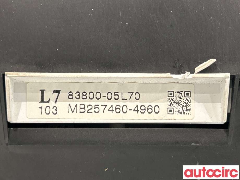 Instrumentpanel til Toyota Avensis 2009-2015 (Type III, Fase 1)  (TOYOTA|8380005L70)