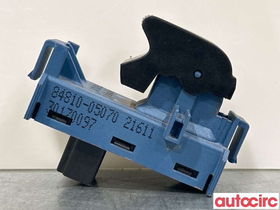 Bryter ruteheis til Toyota Avensis 2009-2015 (Type III, Fase 1)  (TOYOTA|8481005070)