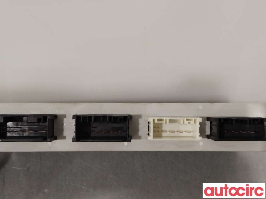 Styreenhet elektrisk bakluke til BMW 5-Serie 2010-2017 (F10/F11) (F10/F11) (BMW|61357394651|61357333928)