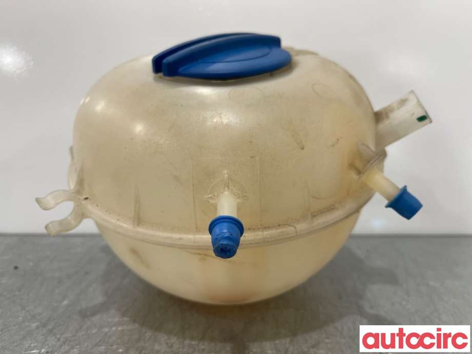 Ekspansjonstank til VW Transporter / Caravelle 2009-2015 (Fase 2) (T5) (T5) (VOLKSWAGEN|7H0121407C|)