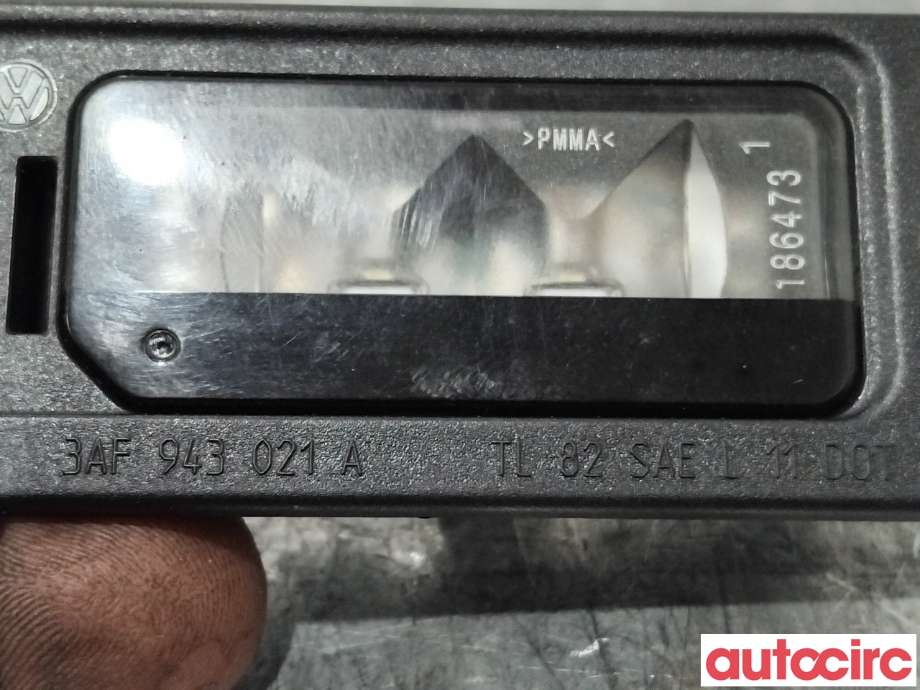 Skiltlys til VW Passat 2011-2015 (B7) (B7) (VOLKSWAGEN|3AF943021A|)