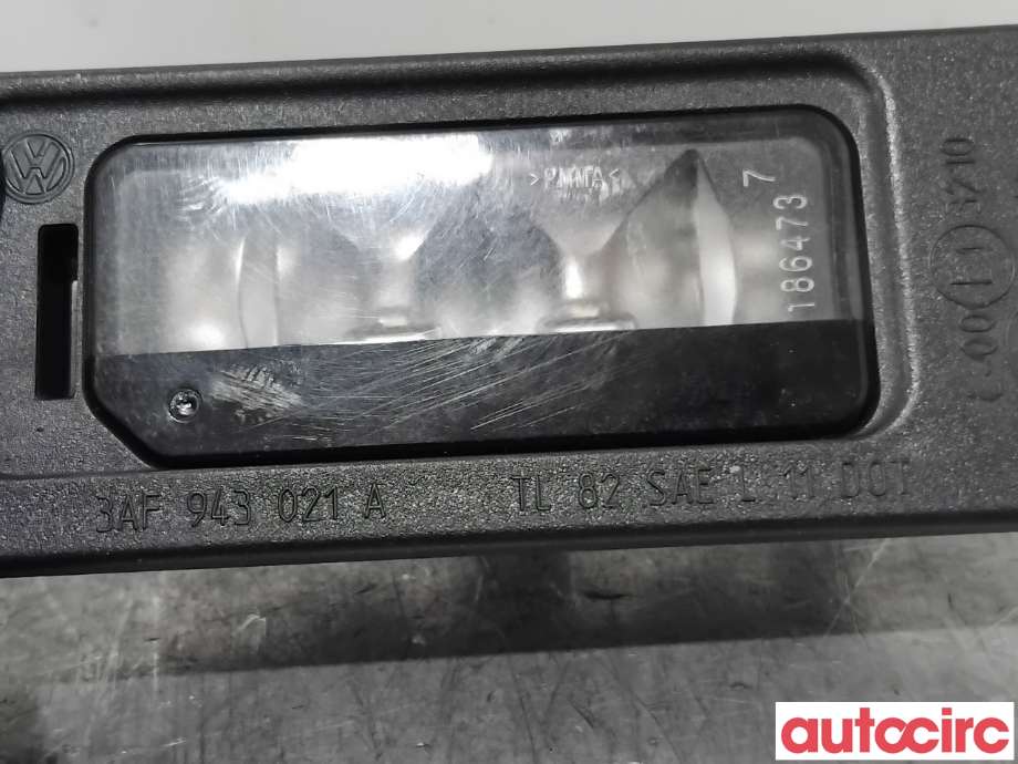 Skiltlys til VW Passat 2011-2015 (B7) (B7) (VOLKSWAGEN|3AF943021A|)