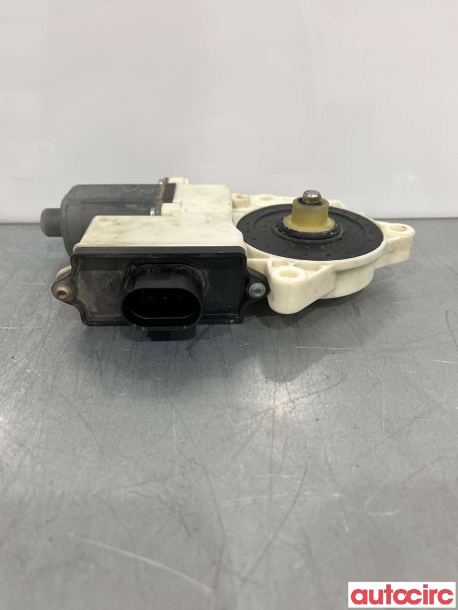 Ruteheis høyre foran til BMW X3 2003-2006 (Fase 1) (E83) (E83) (BMW|67626925964|0130822222|6925964)
