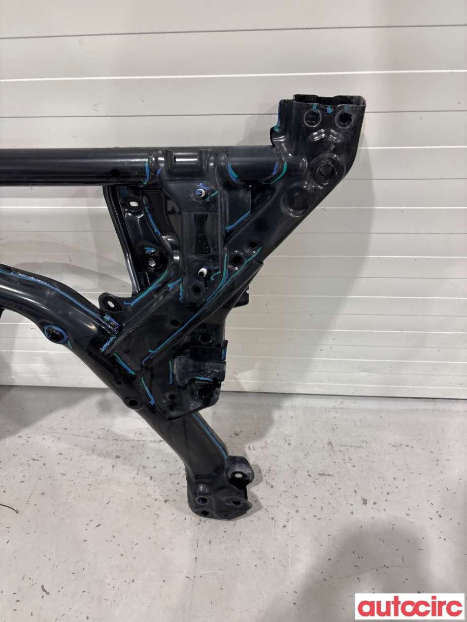 Travers foran hoved til Tesla Model Y 2021-2024 (Type I)  (TESLA|104453101B|)