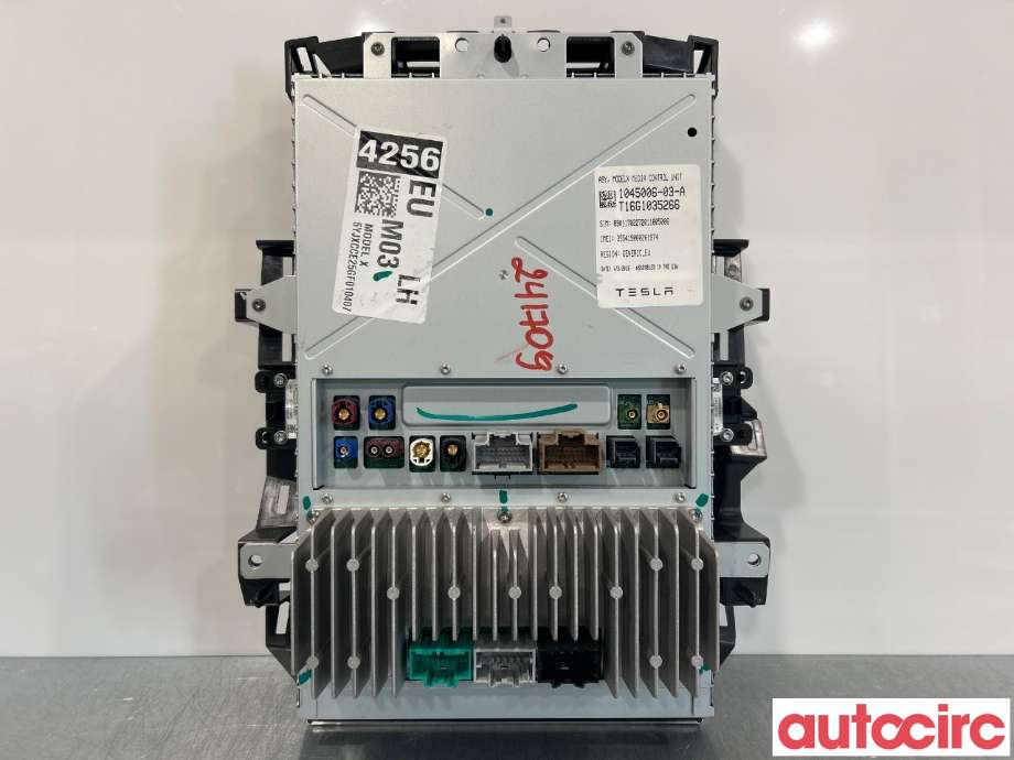 Multimedia display (MCU - Media Controller Unit) til Tesla Model X 2016-->>  (TESLA|8764561-03-B|1045006-03-A)
