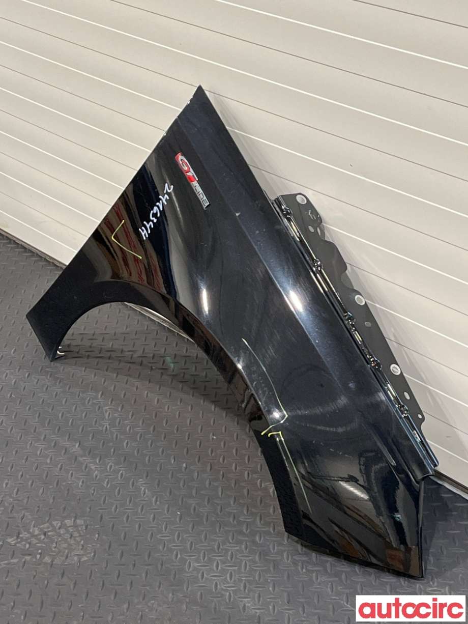 Skjerm høyre foran til Peugeot 308 2013-2021 (Type II)  (PEUGEOT|9802164280)