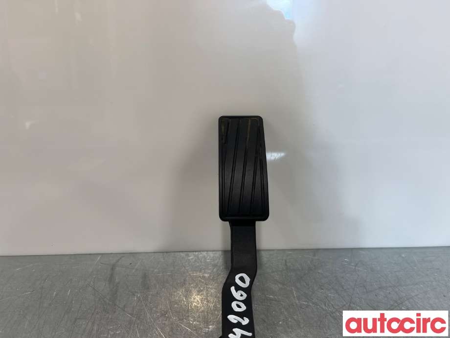 Pedal gass til Suzuki SX4 S-CROSS 2013-->> (Type II)  (SUZUKI|49400-68L51)