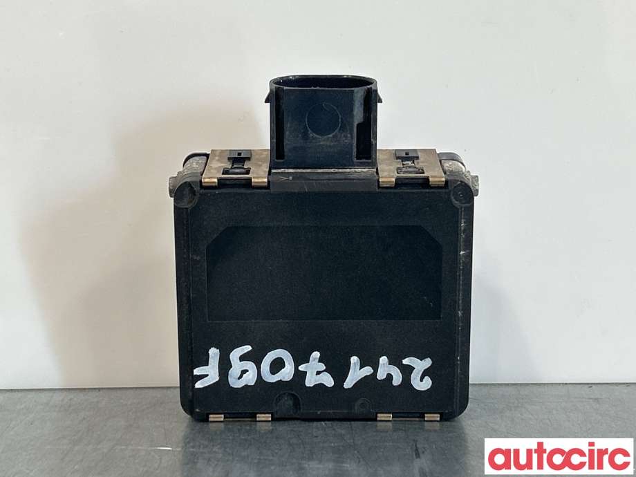 Sensor radar til Tesla Model X 2016-->>  (TESLA|1057551-00-B)