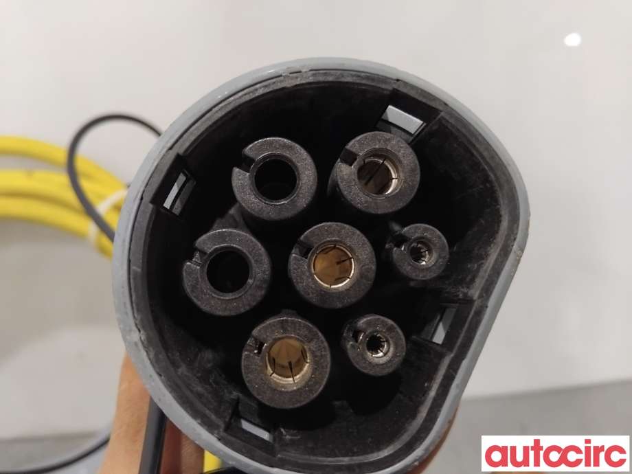 Batterilader kabel til VW E-Up 2013-2019  (VOLKSWAGEN|12E971675AB|6-2208366-1|1EA971639G)