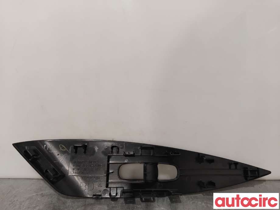 Diverse deler til Nissan Leaf 2011-2017 (Type I)  (NISSAN|809603NL0A|)