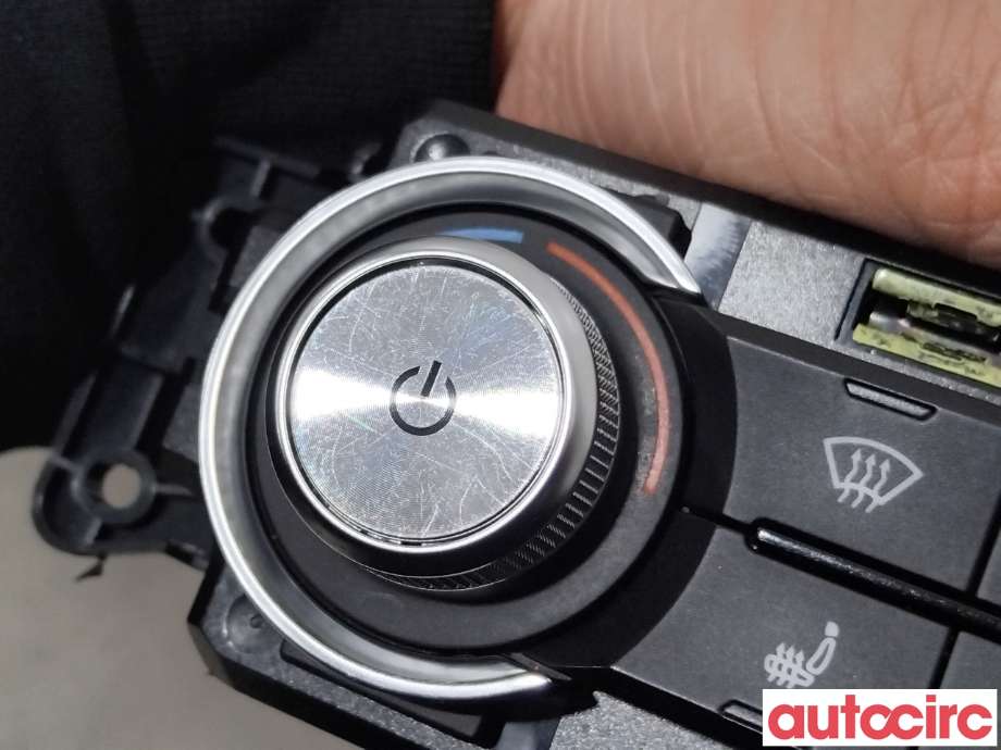 Varmeapparat betjening til MG ZS EV 2019-2021 (Type I, Fase 1)  (MG|10538537|)