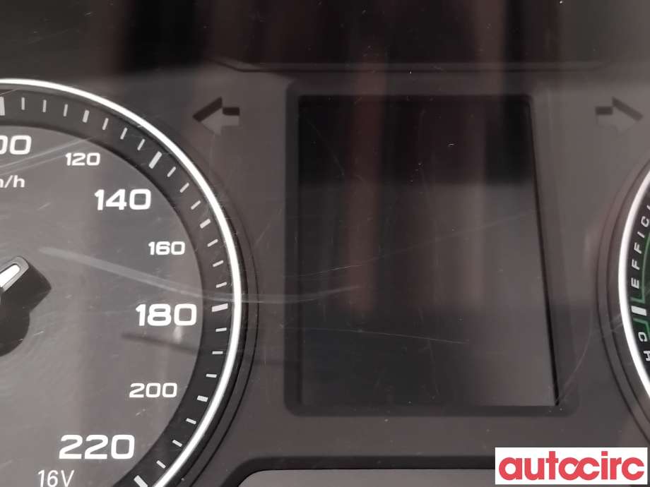 Instrumentpanel til MG ZS EV 2019-2021 (Type I, Fase 1)  (MG|10889291|ZS11EV71102)