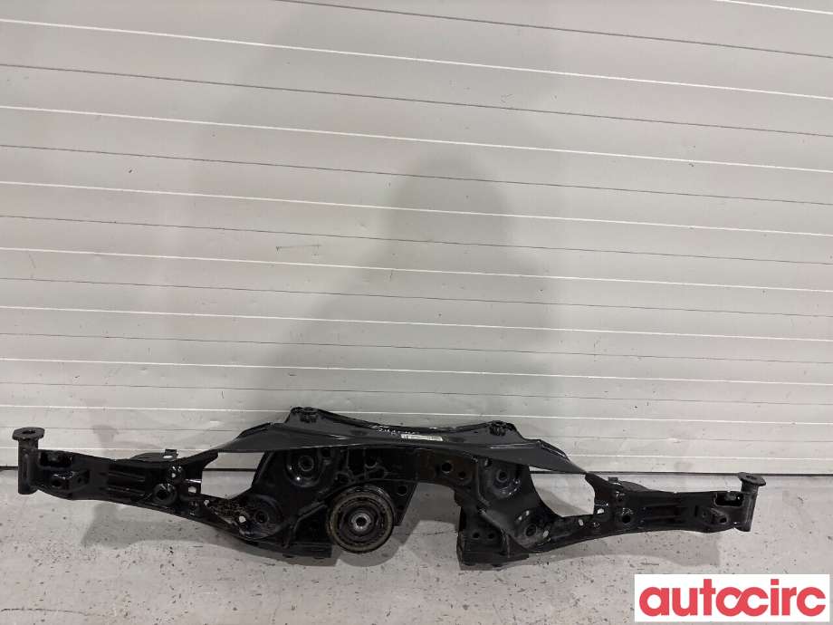 Travers bak til BMW X1 2022-->> (U11) (U11) (BMW|33306894205|)