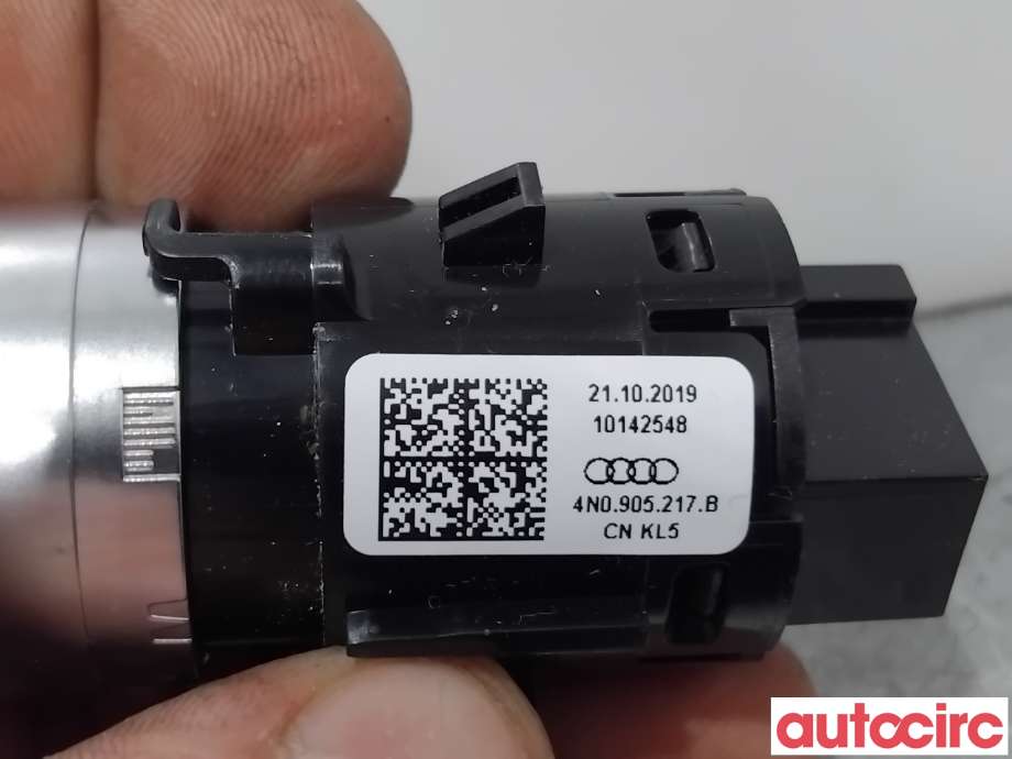 Bryter start/stopp til Audi e-tron 2018-->>  (AUDI|4N0905217B|)