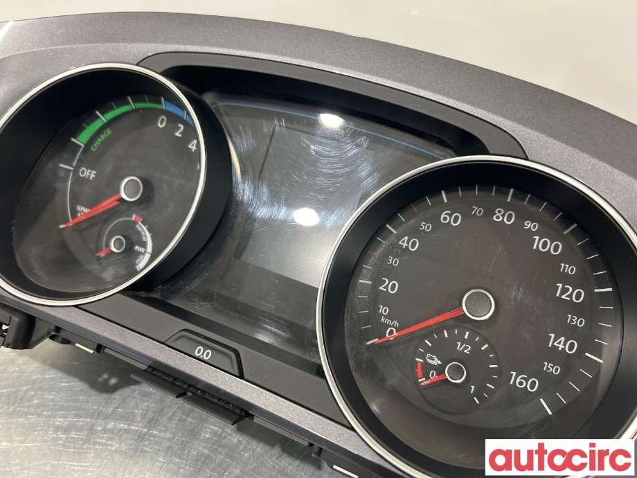 Instrumentpanel til VW e-Golf 2014-2017 (Fase 1)  (VOLKSWAGEN|5GE920755)