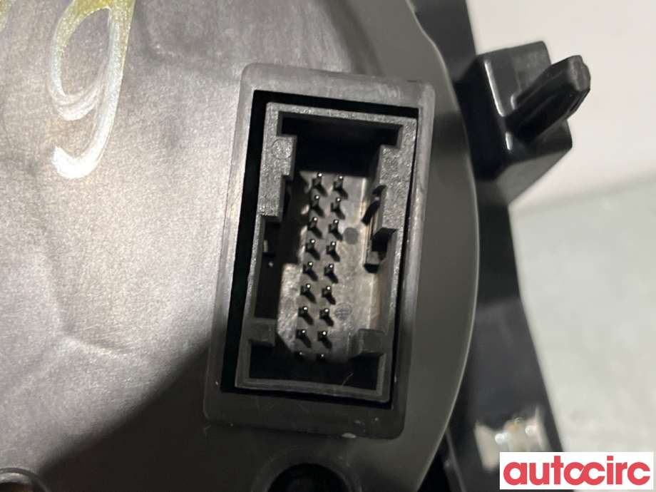 Instrumentpanel til VW Touran 2015-2021 (Type II)  (VOLKSWAGEN|5TA920751A|VPGVAF-10849-EKA)