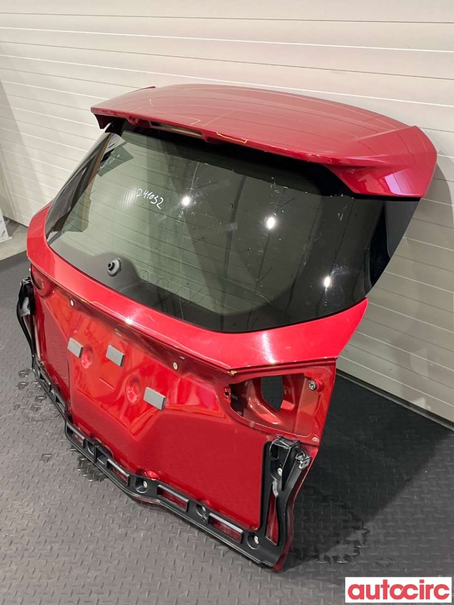Bakluke combi til Ford Focus 2014-2018 (Type III, Fase 2)  (FORD|1834446|PBM51-N40410-AC)