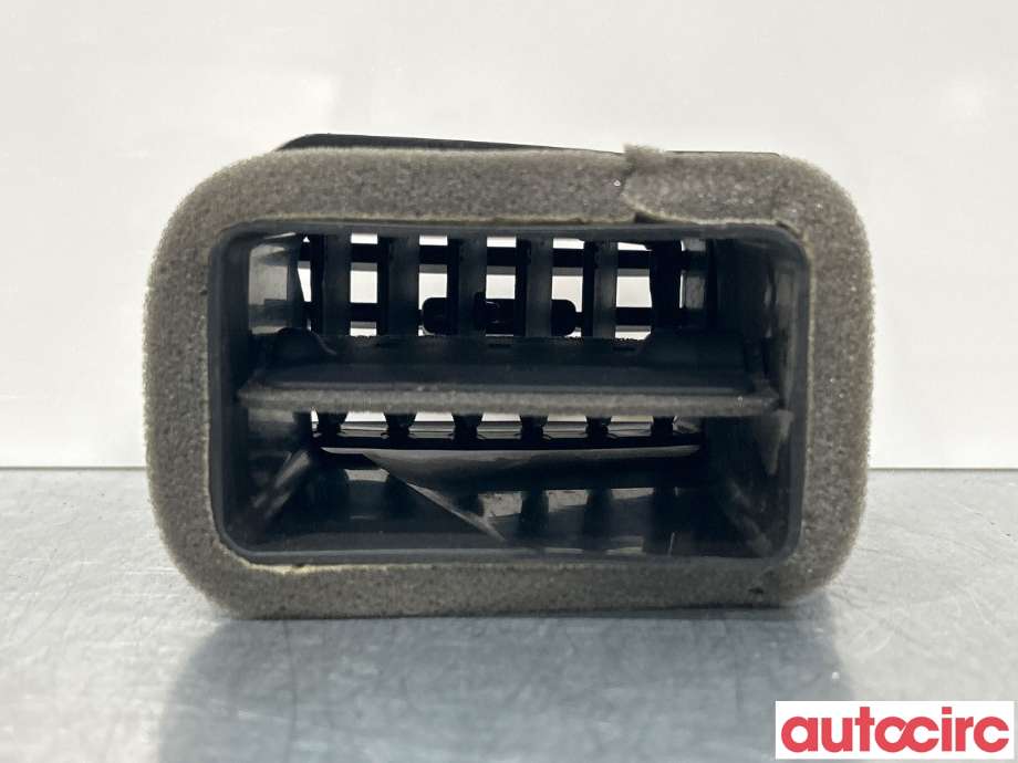 Diverse deler til Nissan NV200 2010-2019  (NISSAN|687514FA0A|)