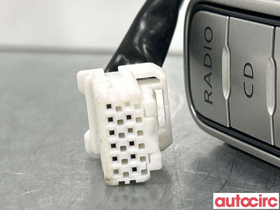 Bryter diverse til Nissan NV200 2010-2019  (NISSAN|283954NR1A|4NR1A)