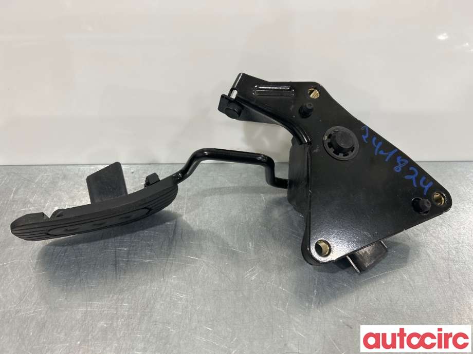 Pedal gass til Nissan NV200 2010-2019  (NISSAN|18002BJ91A)