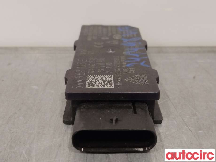 Antenne forsterker til Ford Explorer 2020-->>  (FORD|VWR2KA-15603-BB|2721515|5WA962133E)